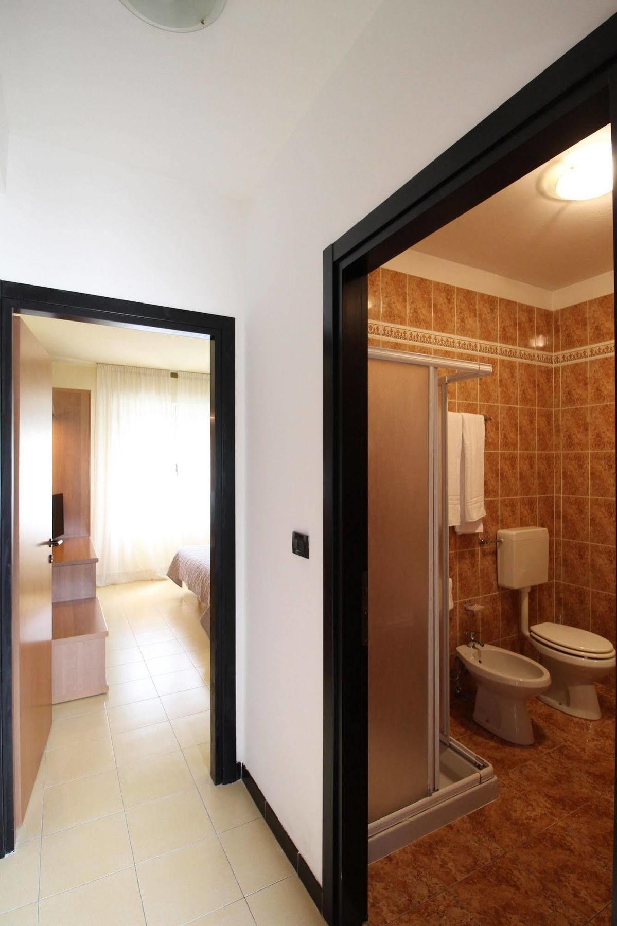 Hotel Italia Occhiobello Extérieur photo