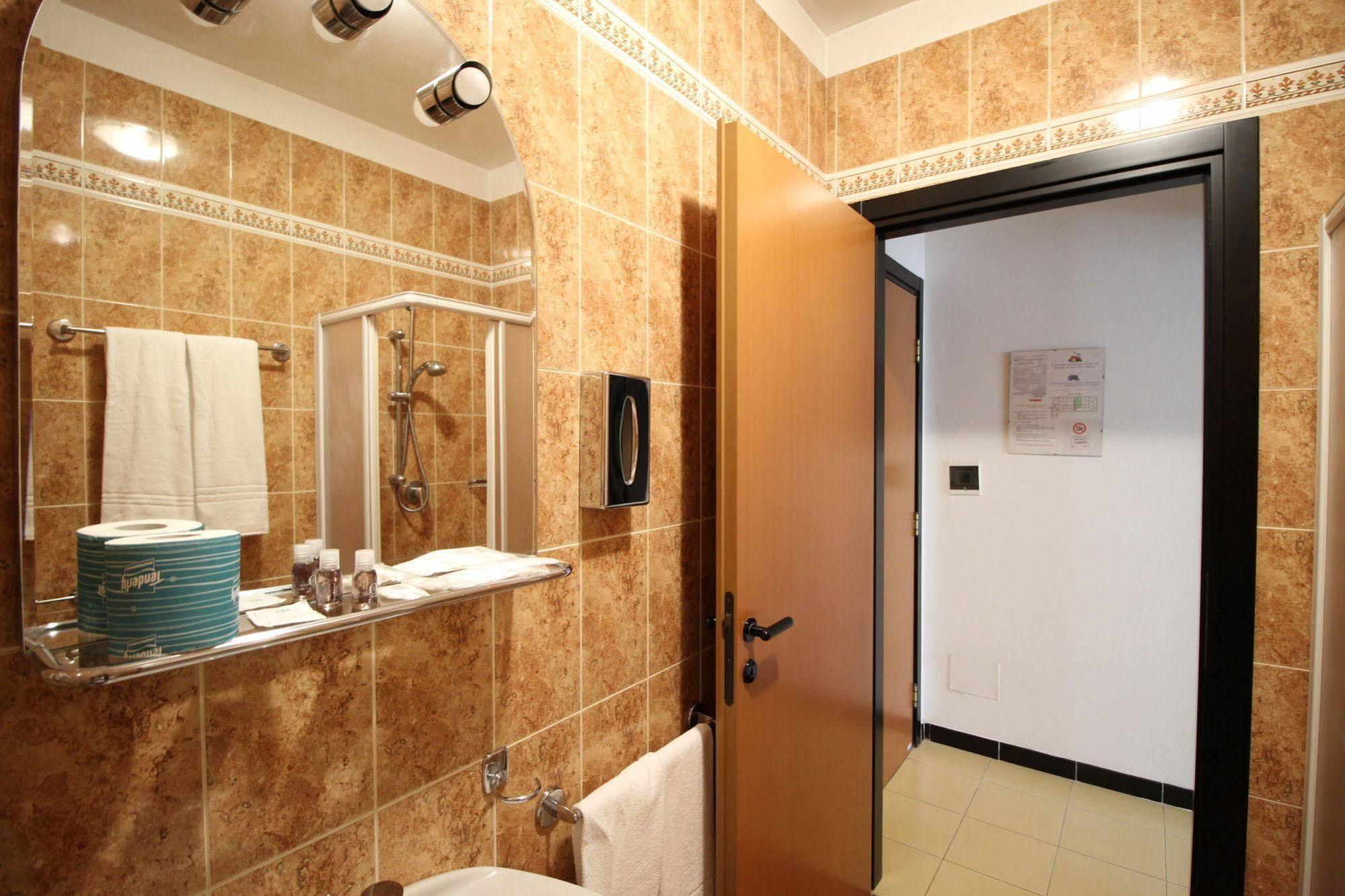 Hotel Italia Occhiobello Extérieur photo